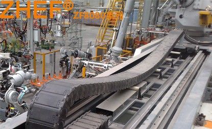 改进后的起重机电缆拖链导向装置优点